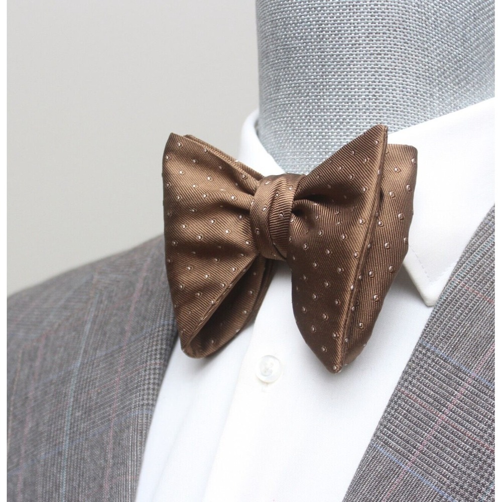 Men's Self-tied Bow Tie 100%silk‎ Big Butterfly Bow tie S617 Brown Polka Dot